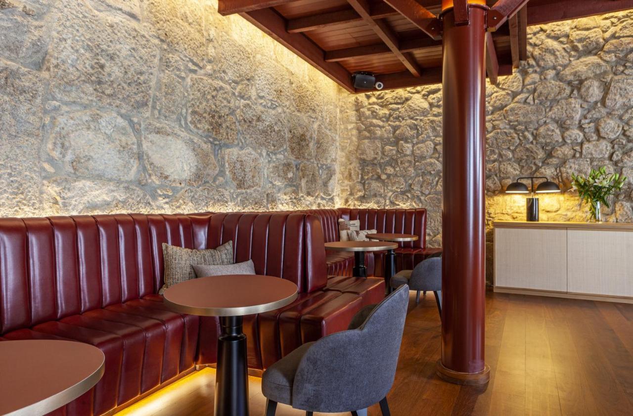 Timbre Virtudes Hotel ปอร์โต ภายนอก รูปภาพ The interior of the restaurant