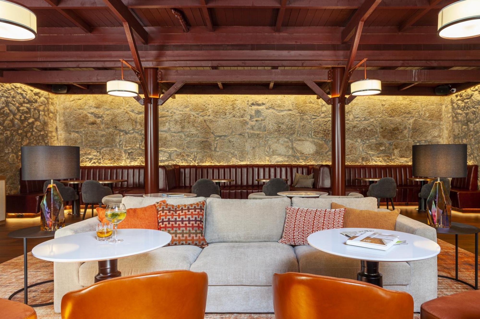 Timbre Virtudes Hotel ปอร์โต ภายนอก รูปภาพ The interior of the hotel